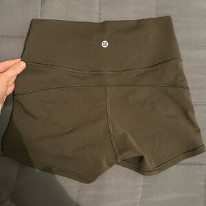 Lululemon size 6 shorts.